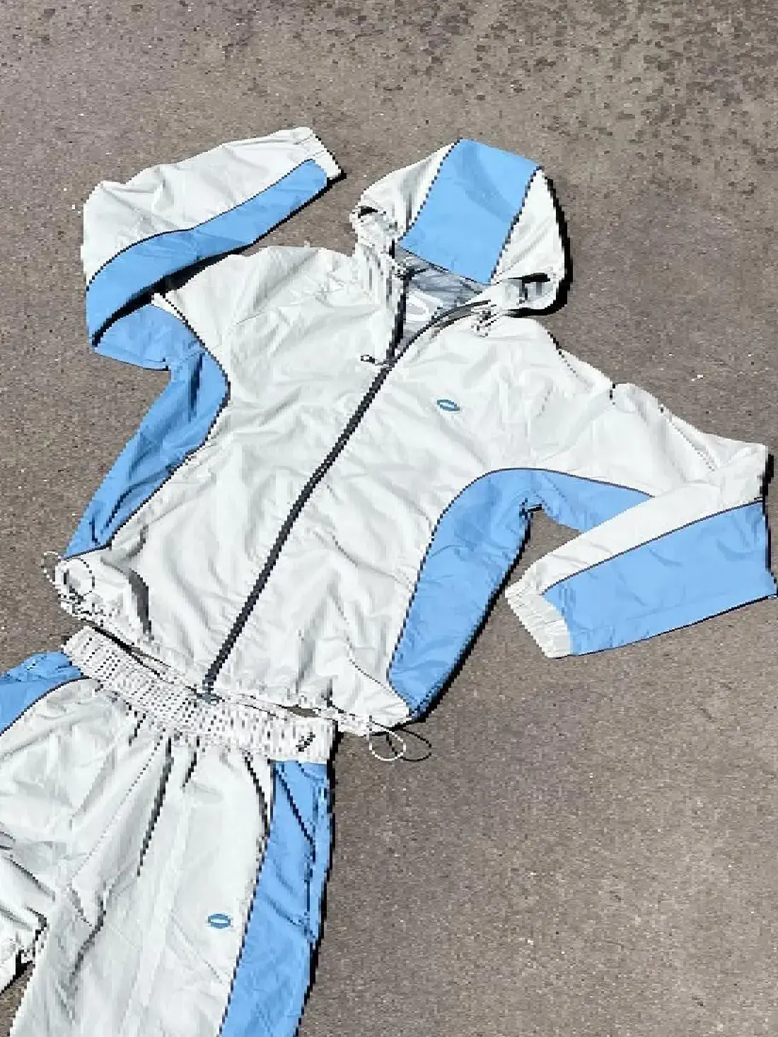 Kroen Hoodie Sky Blue (2)