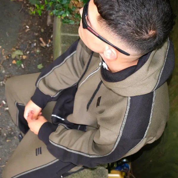 Kroen Tracksuit Brown (2)